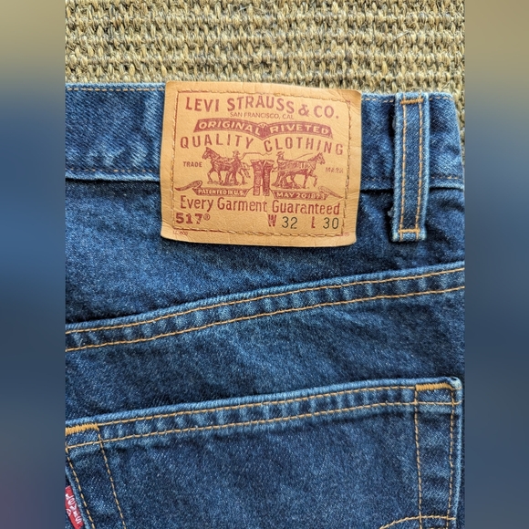 Vintage Levis 517 Jeans Mens 32x23.5 Blue Bootcut Altered Hem Pre Owned - Picture 4 of 9